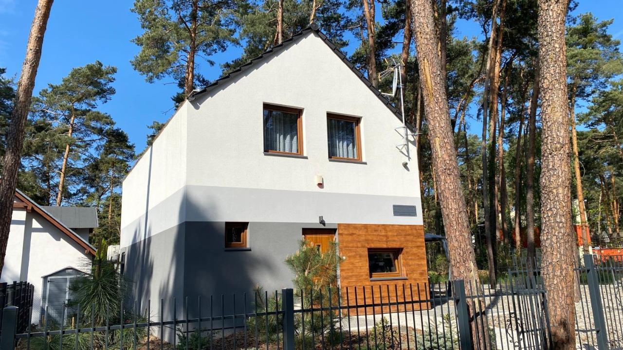 Grey House Vila Boszkowo Exterior foto